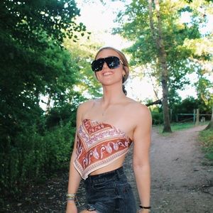 Meet your Posher, Tori